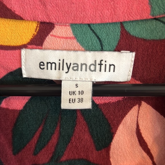 Emily and fin small button quarter length sleeve - Picture 3 of 5